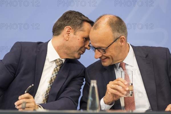 Olaf Lies (SPD, Minister President of Lower Saxony) and Federal Chancellor Merz (CDU, Federal Chancellor) during a press conference after the consultation between Federal Chancellor Friedrich Merz and the heads of government of the federal states in the Federal Chancellery, Berlin, 18 June 2025