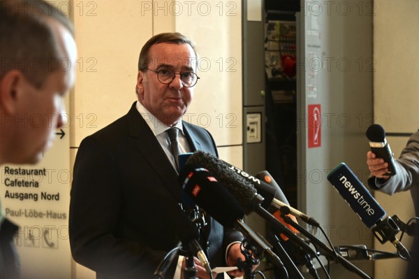 Defence Minister Boris Pistorius (SPD) informs media representatives about the increase in the defence budget at a press conference in the Reichstag