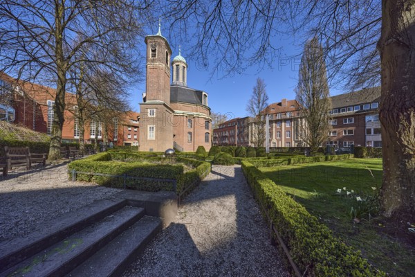 Clemenskirche, church, Baroque architectural style, architect Johann Conrad Schlaun, gardens, trees, lawn, paths, hedge, general architecture, blue cloudless sky, An der Clemenskirche, Münster, Münsterland, independent city, North Rhine-Westphalia, Germany, Europe