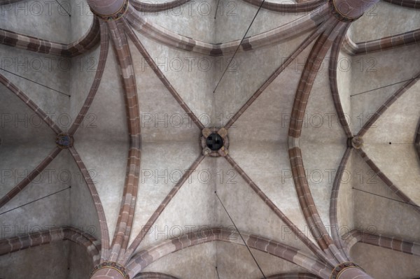 Gothic vaulted ceiling of the Church of Our Lady, built from 1352 to 1362, Nuremberg, Middle Franconia, Bavaria, Germany, Europe