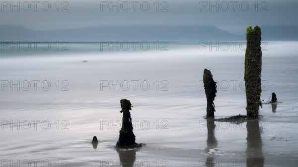 Long exposure at rossbeigh beach in county kerry ireland