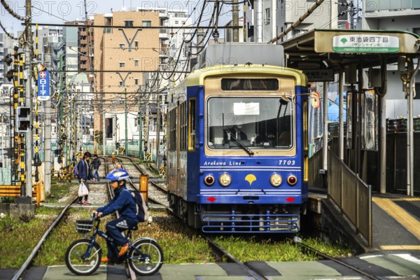 Image of Toden Arakawa Line. Shooting Location: Tokyo metropolitan area