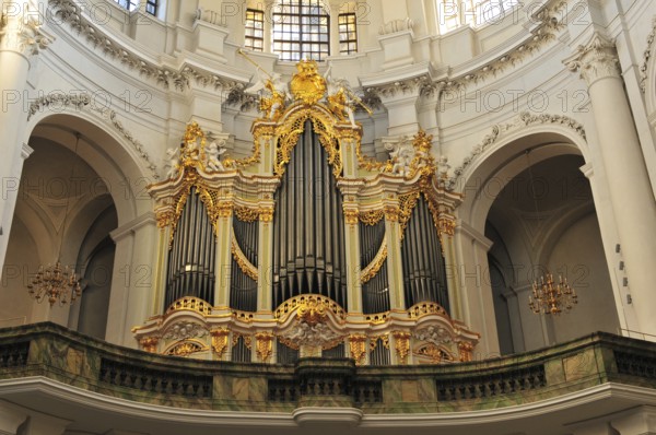 Beautiful Silbermann organ in the cathedral of Dresden, old, vintage, retro, old, vintage, retro
