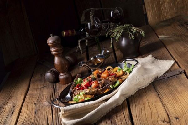 Tender beef with various vegetables