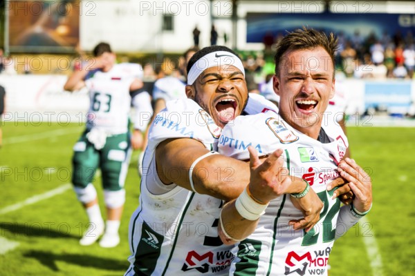 German Football League, Schwäbisch Hall Unicorns, Straubing Spiders in the Optima-Sportpark Shwaebisch Hall on July 02.2023 Germany, DB # 36 DeShaun Paper, DB # 22 Tommy Kaczocha