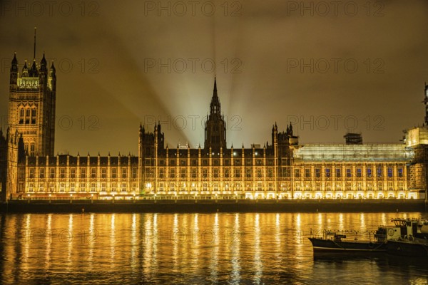Palace of Westminster of night view (London). Shooting Location: United Kingdom, London
