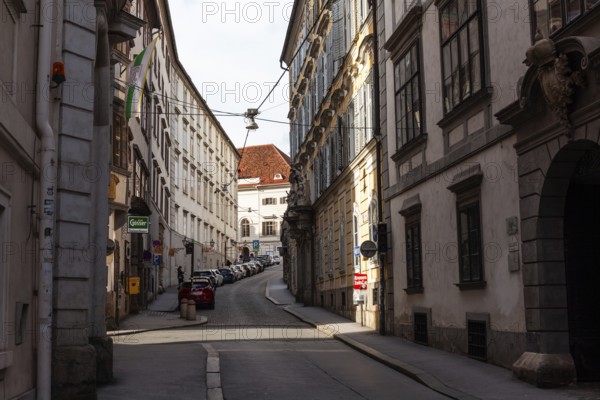Alley in the historic city centre, Graz, Styria, Austria, Europe