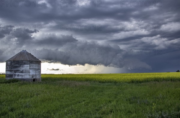 Prairie Storm Clouds Canada Saskatchewan Dramatic Summer
