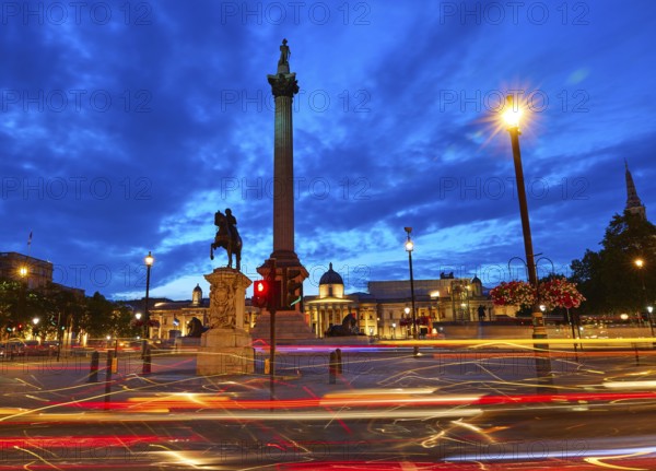 London Trafalgar Square sunset Nelson column in England