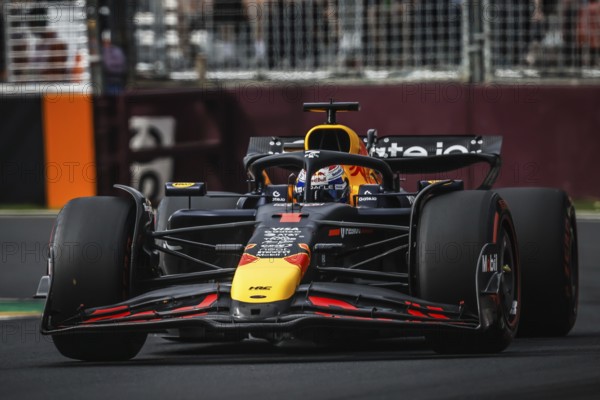 Max Verstappen of the Netherlands drives the Oracle Red Bull Racing RB21 during qualifying in the 2025 Australian Grand Prix at Albert Park in Melbourne, Australia, Oceania