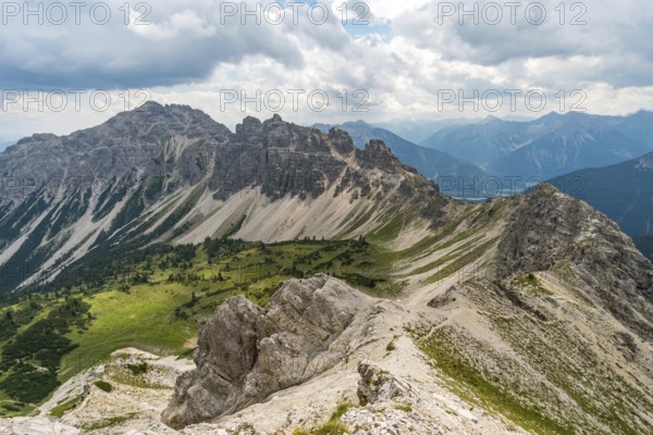 Mountain tour over the Lachenspitze north face via ferrata to the Lachenspitze. Ascent from Vilsalpsee over Traualpsee and Landsberger hut