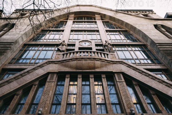 The facade of the oldest and most beautiful restaurant in Europe is the Alexandra book cafe in Budapest.