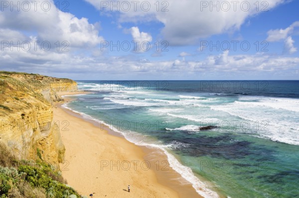 Gibson Steps Beach just minutes away from the world-famous Twelve Apostles, Port Campbell, Victoria, Australia, Oceania