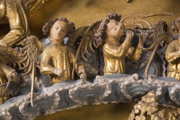 Centre section with angels playing music, St., Sankt, Saint