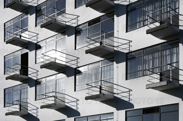 Bauhaus studio house with balconies, Dessau, Saxony-Anhalt, Germany, Europe
