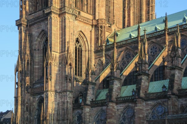 Cathedral Cathedrale Notre-Dame in Gothic style, seen from the Place du Chateau, Strasbourg old town Strasbourg, Departement Bas-Rhin, Alsace Alsace, Region Grand Est, France, Europe