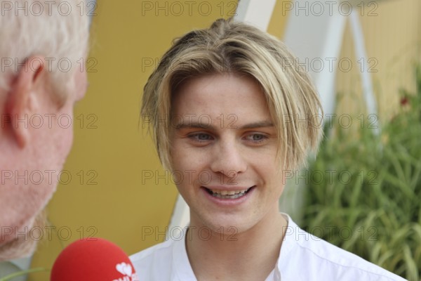 Vincent Groß (singer/musician) in the ARD TV programme