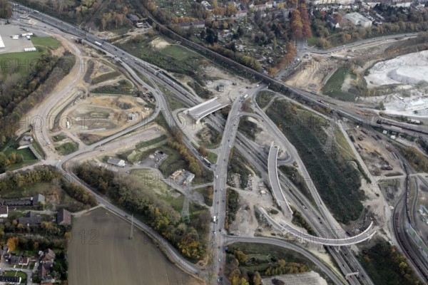 Major construction site on the A40 near Wattenscheid, A40 motorway, North Rhine-Westphalia state roads, North Rhine-Westphalia roads, construction site, bridges, road layout, aerial view