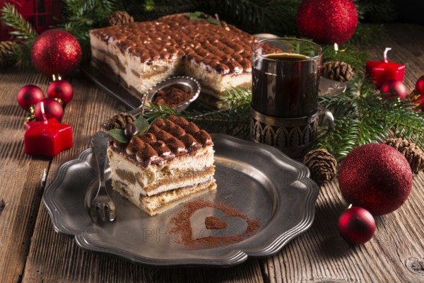 Christmas tiramisu