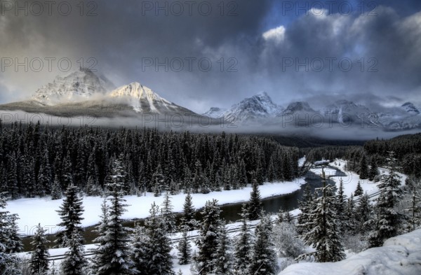 Morants Curve Alberta Lake Louise Banff Canada