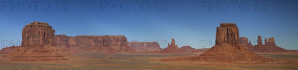 Panorama of Monument Valley as seen from Artist Point, Arizona