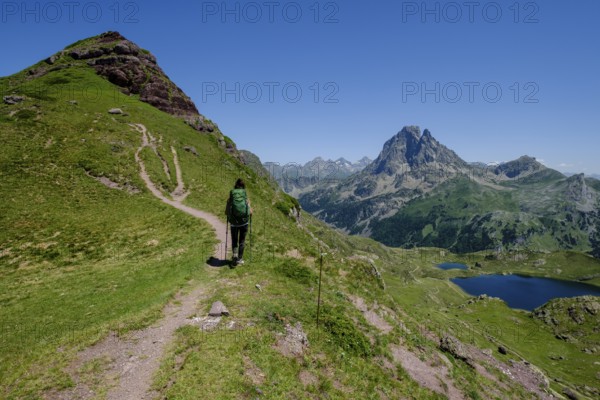 Trekker on Tour de l Ossau and Ayous lakes tour, Pyrenees National Park, Pyrenees Atlantiques, France, Europe