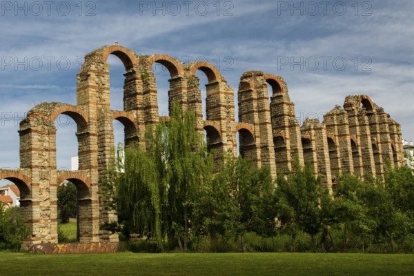 The Acueducto de los Milagros English: Miraculous Aqueduct is the ruins of a Roman aqueduct bridge, part of the aqueduct built