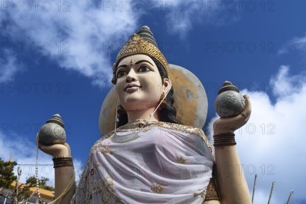 Goddess Parvati. Hindu temple, sacred lake, Grand Bassin, Ganga Talao, Indian Ocean, island, Mauritius, Africa