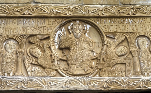 Saint-Génis-des-Fontaines, tympanum of the former abbey church