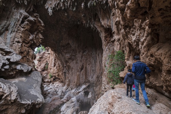 Imi N'Ifri natural bridge, Demnate, Atlas mountain range, morocco