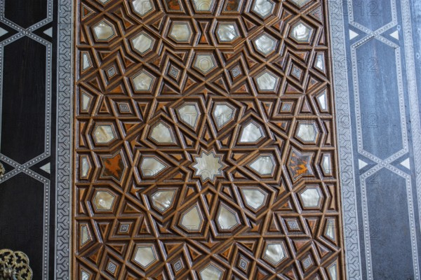 Mother of Pearl inlays art example