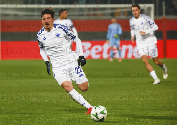 Germany: Football Conference League, Play-Offs - 1. FC Heidenheim-FC Copenhagen -Voith-Arena, Heidenheim: Giorgi GOCHOLEISHVILI FC Copenhagen on the ball