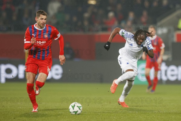 Germany: Football Conference League, Play-Offs - 1. FC Heidenheim-FC Copenhagen -Voith-Arena, Heidenheim: duel between Marvin PIERINGER 1. FC Heidenheim left and Munashe GARANANGA FC Copenhagen