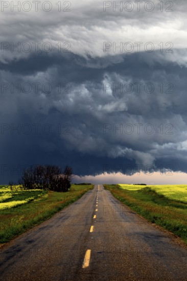Prairie Storm Clouds Canada Saskatchewan Dramatic Summer