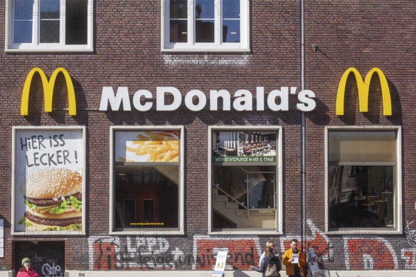 McDonald's branch and logo, Bremen, Germany, Europe