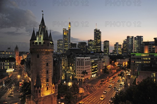 Eschenheimer Tor and skyline of the banking district in the evening, Frankfurt am Main, Hesse, Germany, Europe
