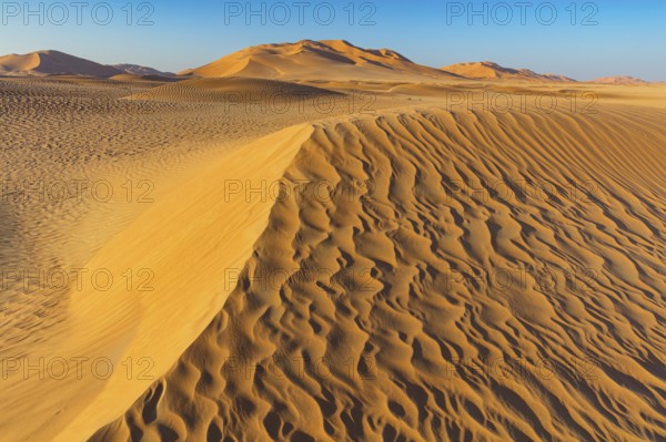 Rub al-Shali, the largest desert on earth in Oman, Rub al-Chali, Empty Quarter nea, Salalah, Dhofar Governorate, Oman, Asia