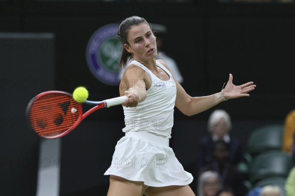 US tennis player Emma Navarro in action at the 2024 Wimbledon Championships, London, England, United Kingdom, Europe