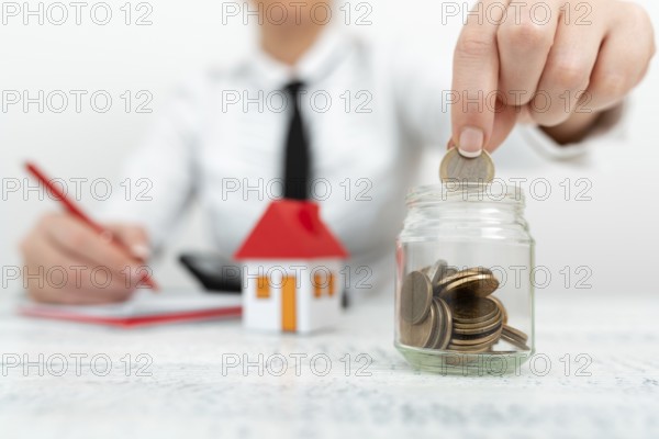 Lady Presenting New Home Savings Deals In Outfit, Business Woman Showing Possible Investment Oppurtiunities For New House, Mortegage Installments Exhibits For Recent Apartments Sales