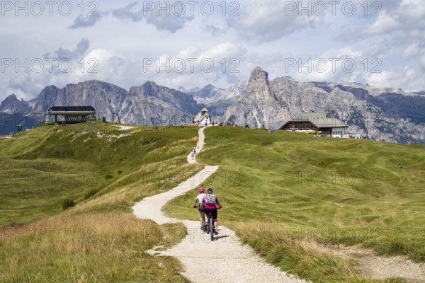 Cycling scene on the dolomites