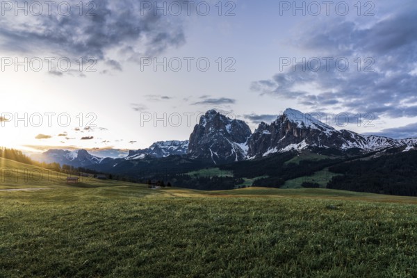 Panoramic view of the Langkofel Group from Seiser Alm in the Dolomites in South Tyrol, Italy, Europe