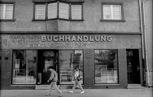 Germany, Werder, 29 March 1991, empty bookshop in Werder, Europe