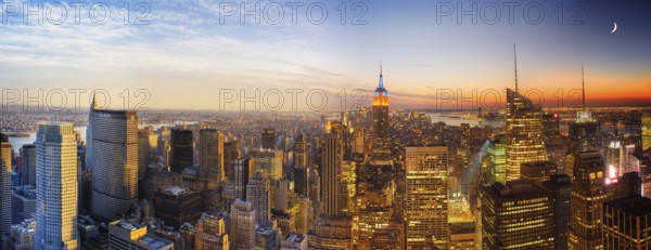 Manhattan Midtown from Day to Night