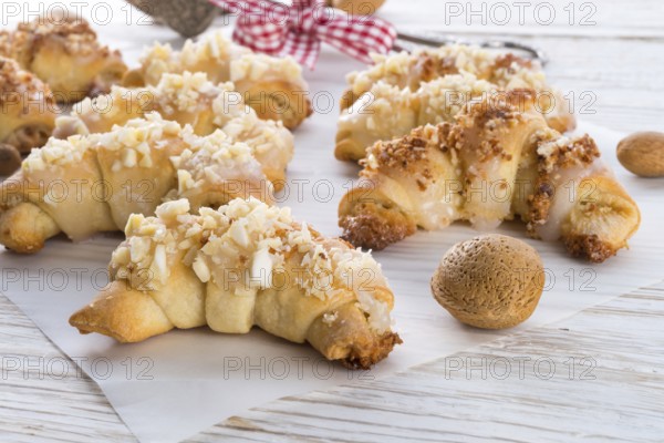 Sweetness Mini almond croissant