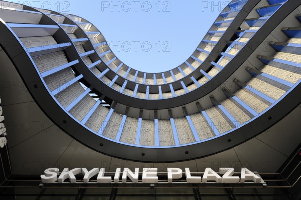 Entrance area of Skyline Plaza, a shopping centre in Gallus, Europaviertel, Frankfurt am Main, Hesse, Germany, Europe