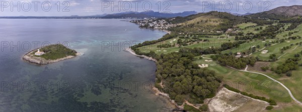 Beach and island of Alcanada, Club de Golf Alcanada, Alcudia, Majorca, Balearic Islands, Spain, Europe