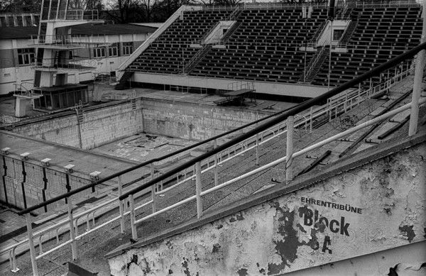 Germany, Berlin, 16.11.1991, Friesenstadion (swimming stadium) in decay, VIP stand block ... A, Europe