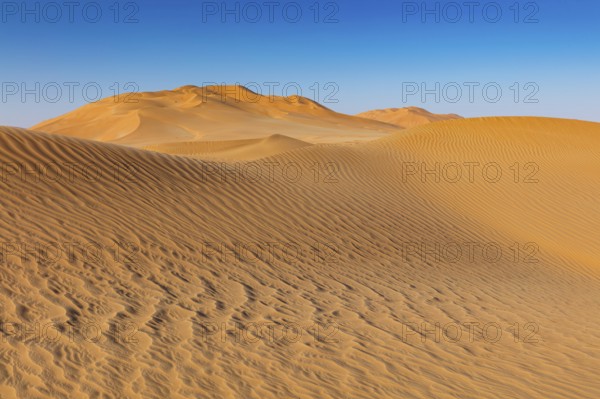 Rub al-Shali, the largest desert on earth in Oman, Rub al-Chali, Empty Quarter nea, Salalah, Dhofar Governorate, Oman, Asia