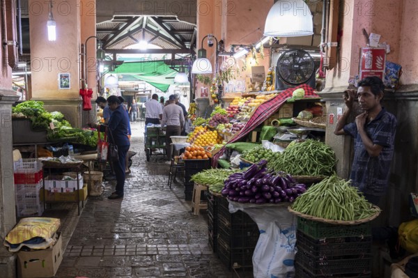 Fruit and vegetable market, market hall, old town, Port Louis, Indian Ocean, island, Mauritius, Africa