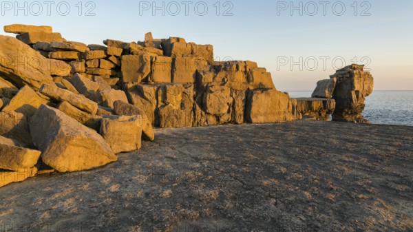 Evening light at Pulpit Rock, near Portland Bill lighthouse, Isle of Portland, Jurassic Coast, Dorset, UK